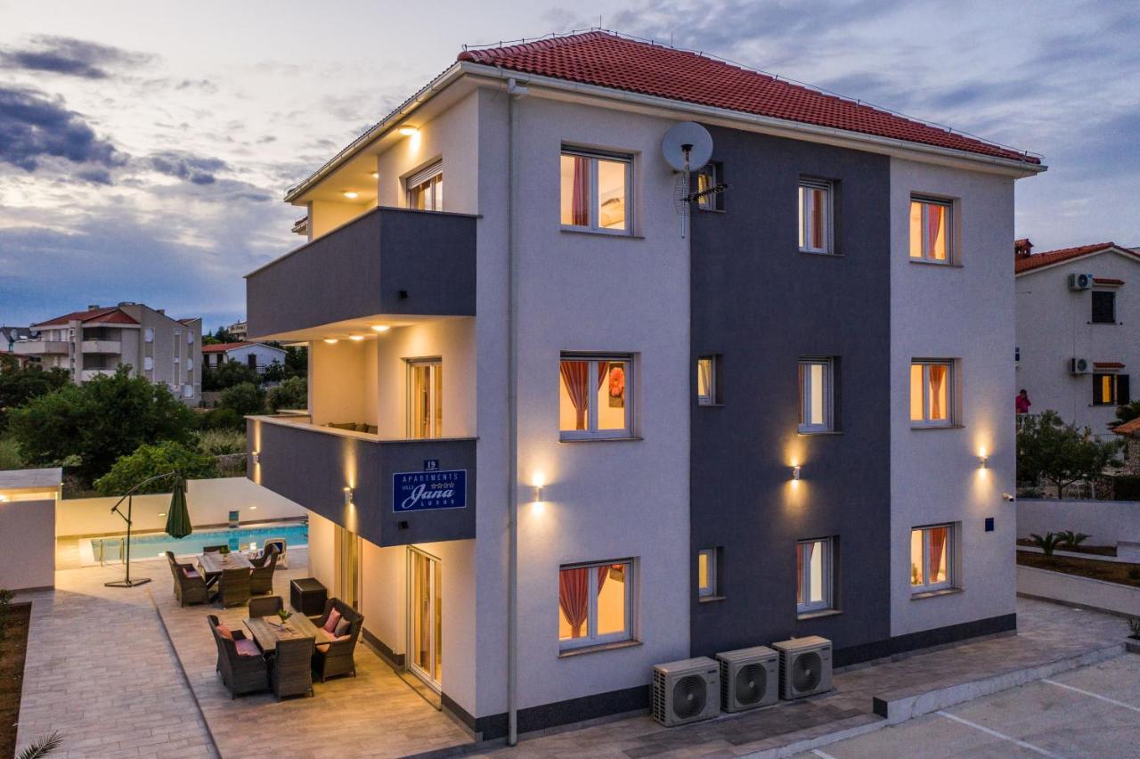 Villa Jana Luxury Apartments Novalja Exteriör bild