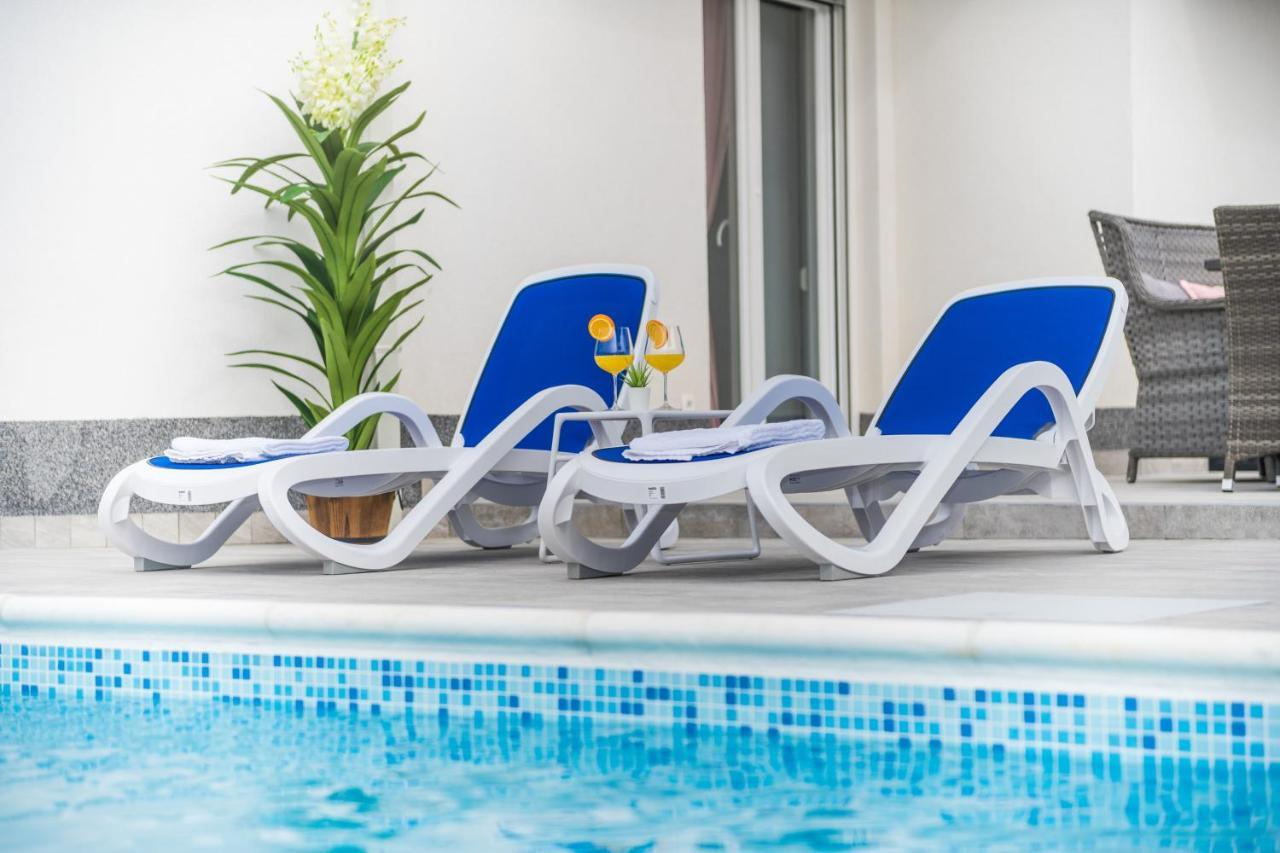 Villa Jana Luxury Apartments Novalja Exteriör bild